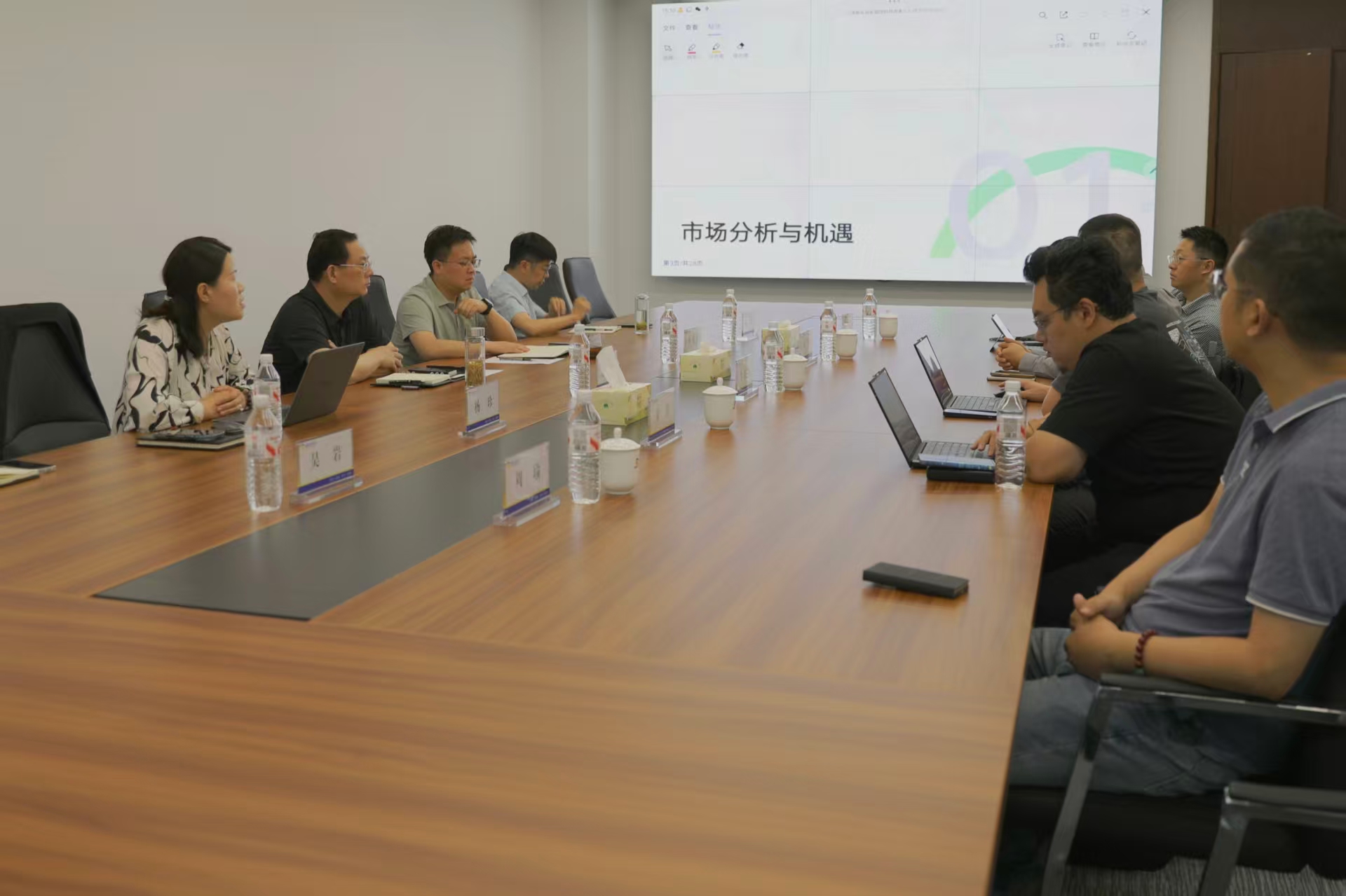 11.jpg 11.jpg
